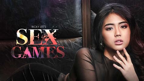 Shiena Verzosa Yu breasts, Nude scene in Sex Hub (2023).